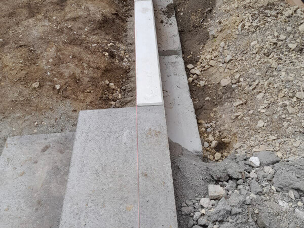 Erstellung einer Betontreppe im Landschaftsbau in Schorndorf